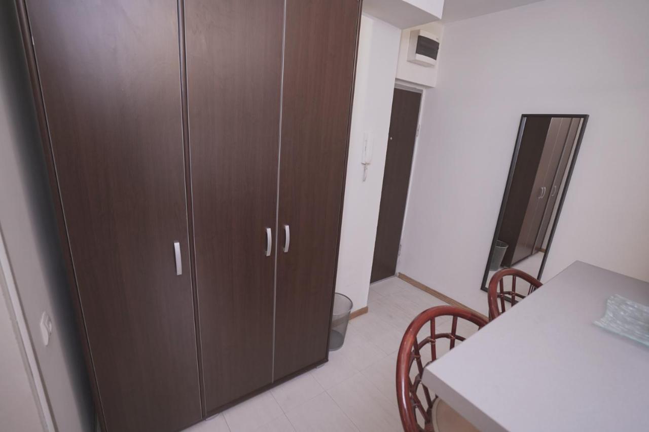 Ratan Belgrado Exterior foto